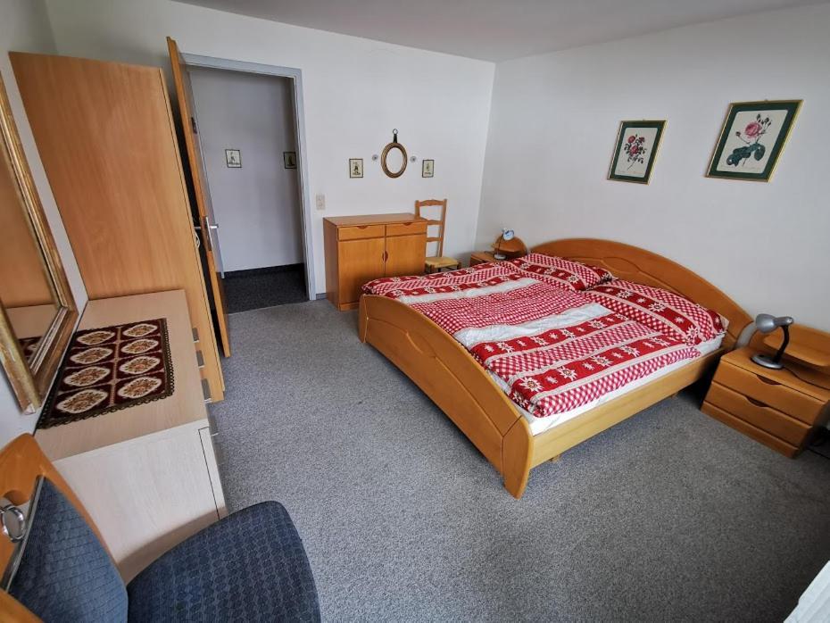 Apartments Haus Quelle Leukerbad Luaran gambar
